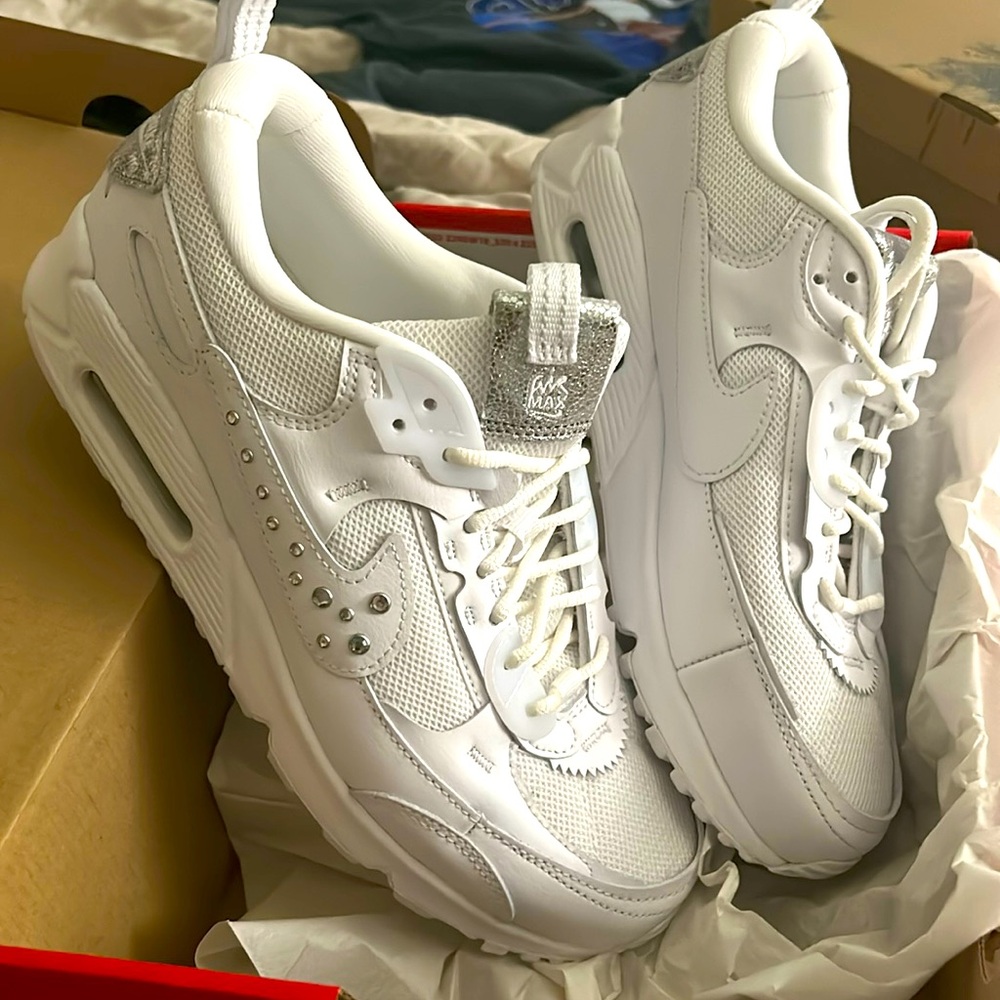 Brand new Nike Air Max 90 Futura sparkle detail.